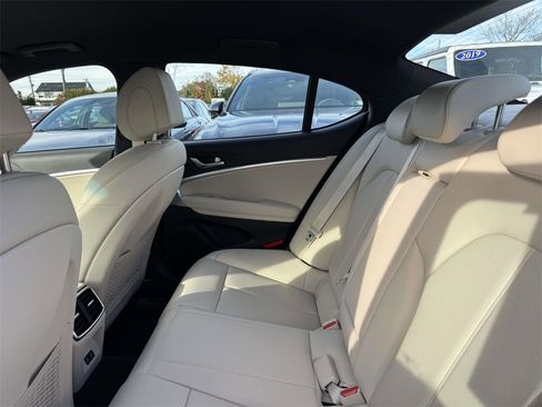 Certified 2026 Genesis G70 2.5T image 10