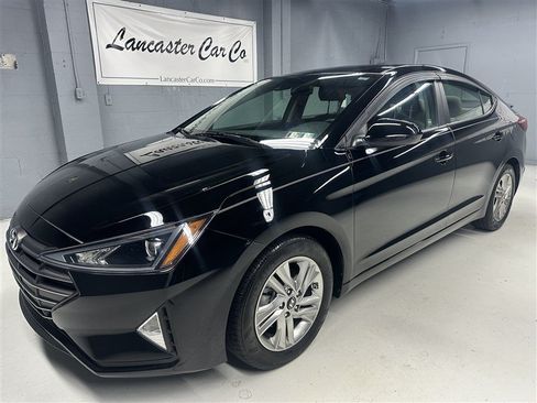 Used 2019 Hyundai Elantra SEL FWD image 1