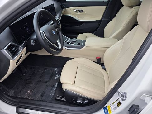 Used 2023 BMW 330i Sedan w/ Driving Assistance Package RWD image 9
