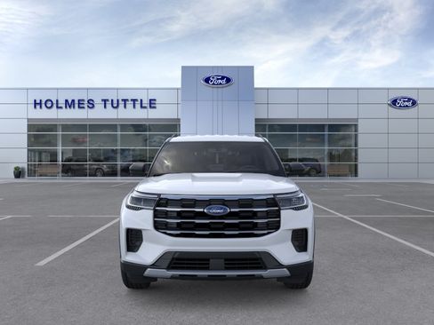 New 2026 Ford Explorer Active RWD image 6