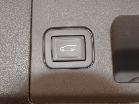 Used 2024 Cadillac XT5 Premium Luxury image 15