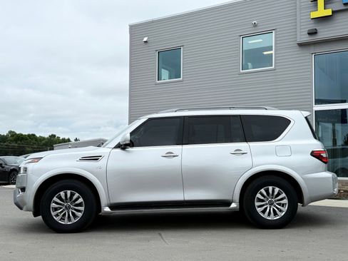 Used 2021 Nissan Armada SV AWD/4WD image 13