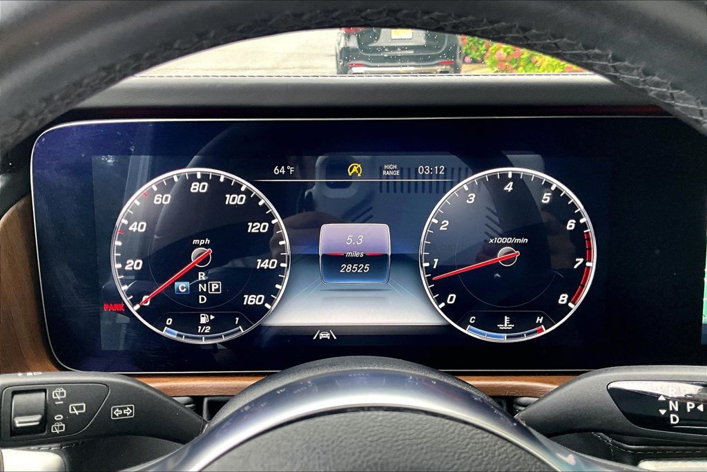 Used 2022 Mercedes-Benz G 550 image 22