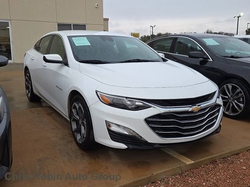 Used 2024 Chevrolet Malibu LT image 1