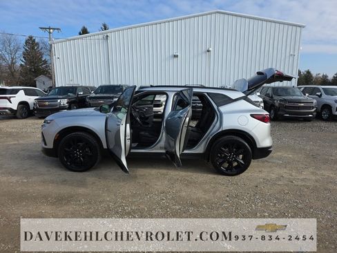 Used 2022 Chevrolet Blazer RS w/ Enhanced Convenience Package image 41