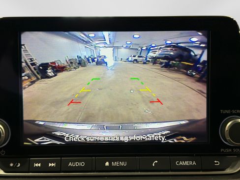 Used 2023 Nissan Rogue SV AWD/4WD image 27