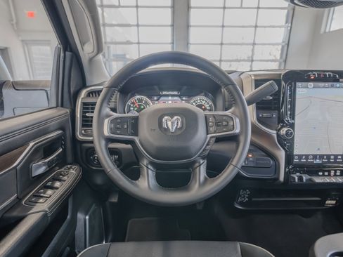 Used 2024 RAM 2500 Laramie w/ Safety Group AWD/4WD image 8