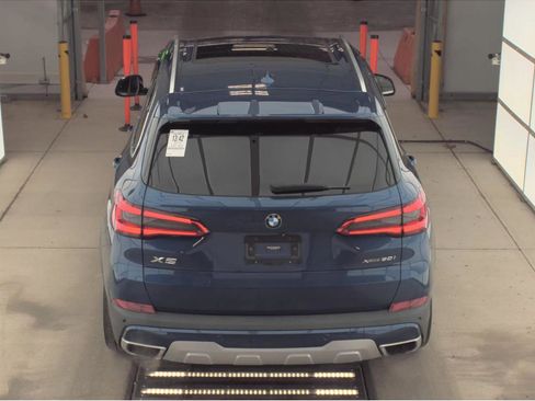 Used 2019 BMW X5 xDrive50i image 3