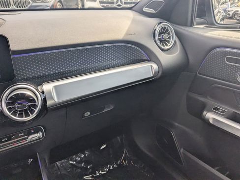 Certified 2024 Mercedes-Benz GLB 250 4MATIC image 4