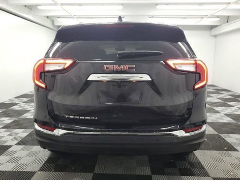 Used 2023 GMC Terrain SLT FWD image 5