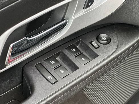 Used 2016 Chevrolet Equinox LT w/ Convenience Package FWD image 16