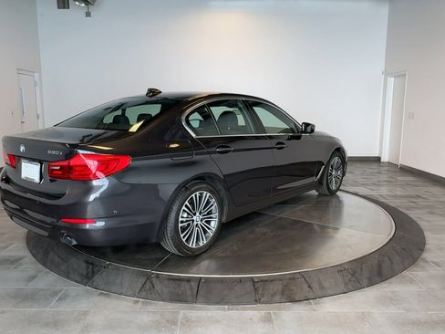 Used 2019 BMW 530i xDrive w/ Convenience Package AWD/4WD image 8