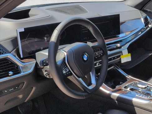 New 2026 BMW X5 xDrive40i image 3