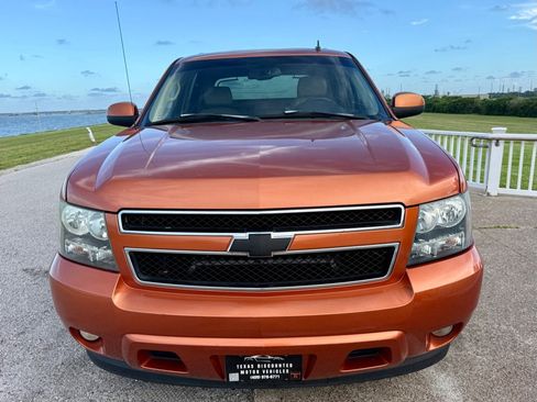 Used 2007 Chevrolet Avalanche LT w/ LT Preferred Equipment Group RWD image 2