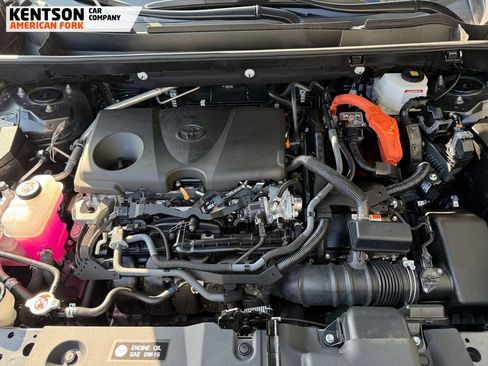 Used 2025 Toyota RAV4 LE image 33