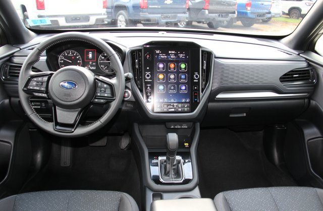 Used 2025 Subaru Forester Premium AWD/4WD image 30