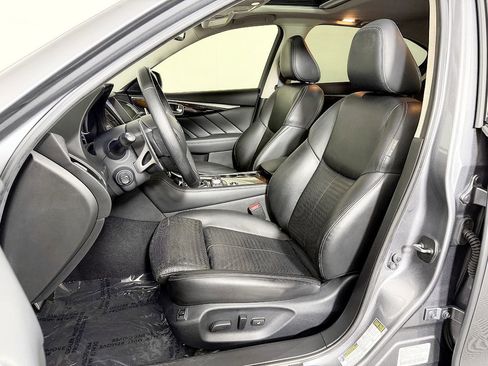 Used 2016 INFINITI Q50 Sport image 33