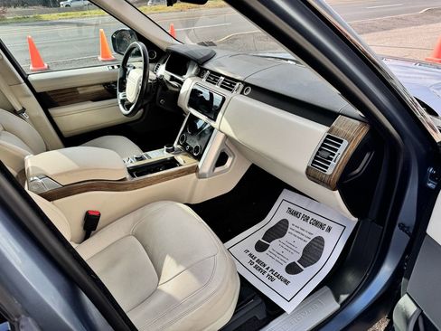 Used 2019 Land Rover Range Rover Supercharged image 30