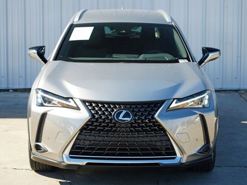 Used 2022 Lexus UX 200 image 45