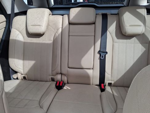 Used 2018 Mercedes-Benz GLE 350 image 24