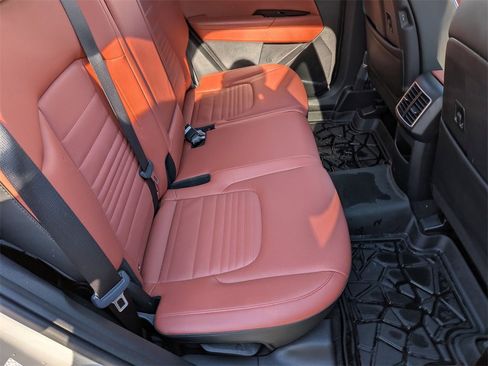 Used 2023 Kia Sportage SX image 26