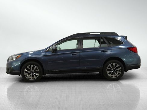 Used 2015 Subaru Outback 3.6R Limited image 2