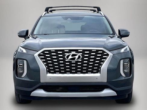 Used 2022 Hyundai Palisade SEL w/ Premium Package FWD image 3