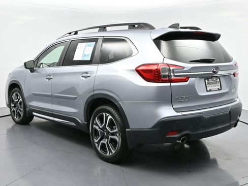 Used 2024 Subaru Ascent Limited w/ Technology Package AWD/4WD image 5