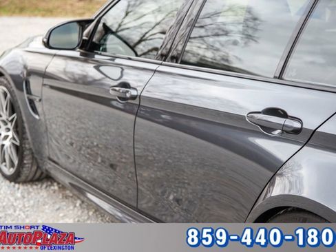 Used 2018 BMW M3 image 27