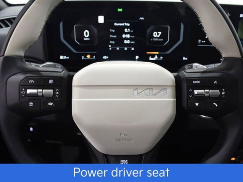 New 2025 Kia K4 GT-Line w/ GT-Line Sunroof Package image 10