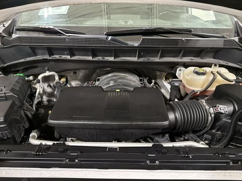 Used 2019 Chevrolet Silverado 1500 LT w/ All-Star Edition AWD/4WD image 24