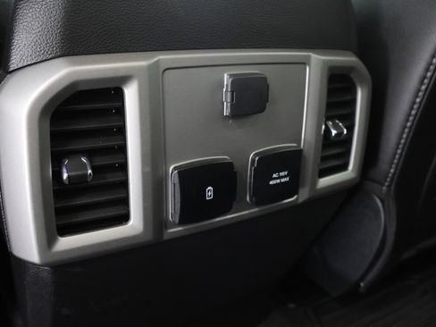 Used 2021 Ford F350 Lariat AWD/4WD image 33