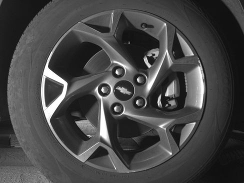 Used 2025 Chevrolet Trax LT image 13