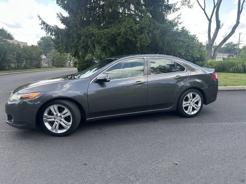 Used 2010 Acura TSX V6 Sedan FWD image 5