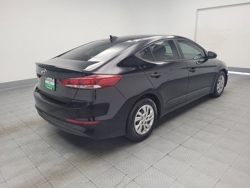 Used 2017 Hyundai Elantra SE FWD image 9