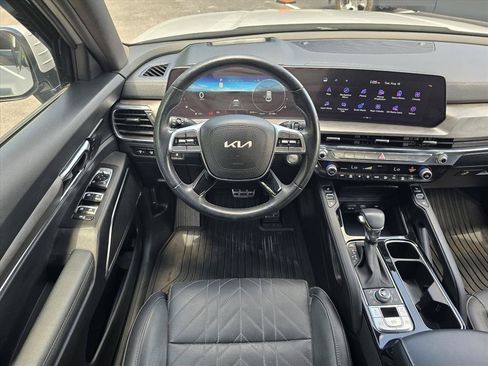 Used 2024 Kia Telluride SX Prestige X-Pro AWD/4WD image 13