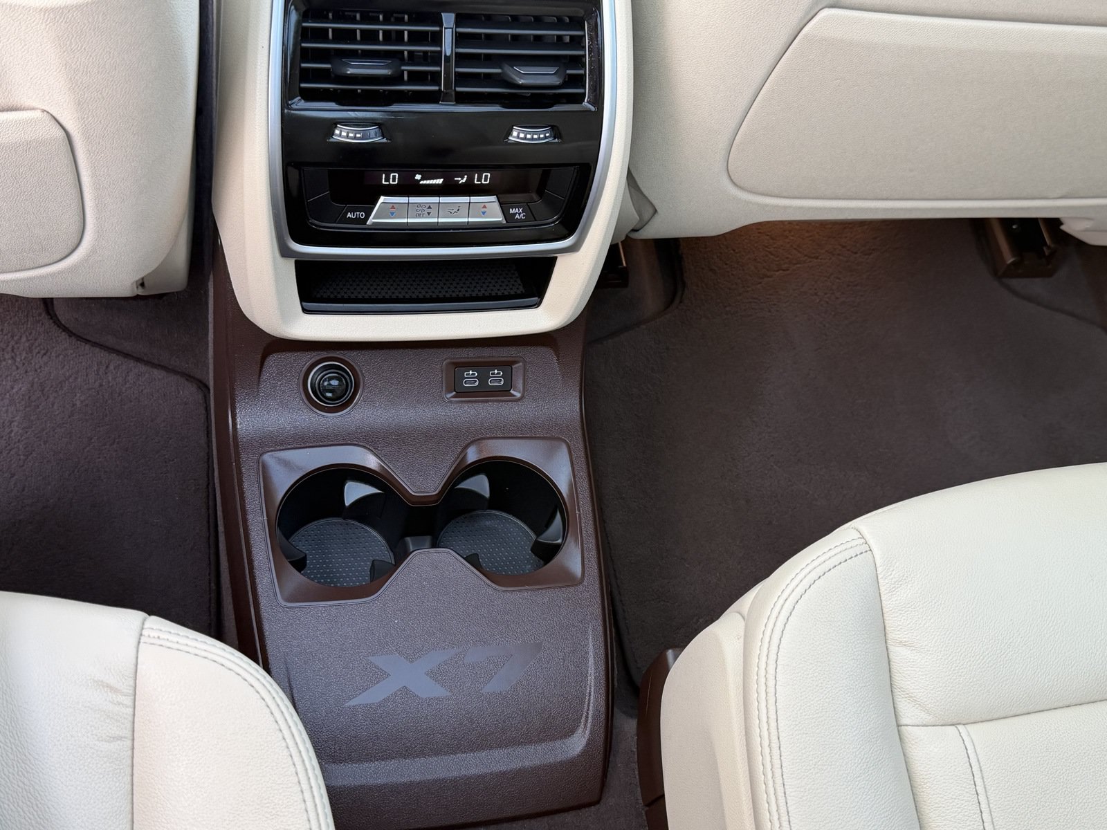 Used 2019 BMW X7 xDrive40i w/ Luxury Seating Package AWD/4WD image 30