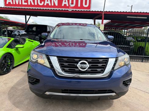 Used 2019 Nissan Pathfinder S AWD/4WD image 17