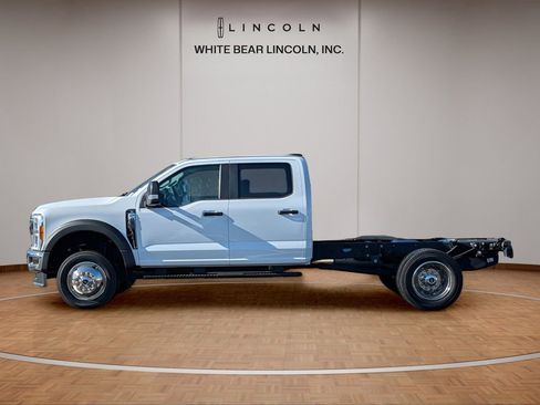 Used 2023 Ford F450 XL w/ Snow Plow Prep Package image 8