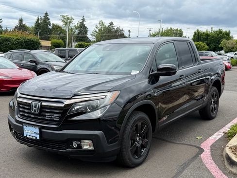 Used 2017 Honda Ridgeline Black Edition image 4