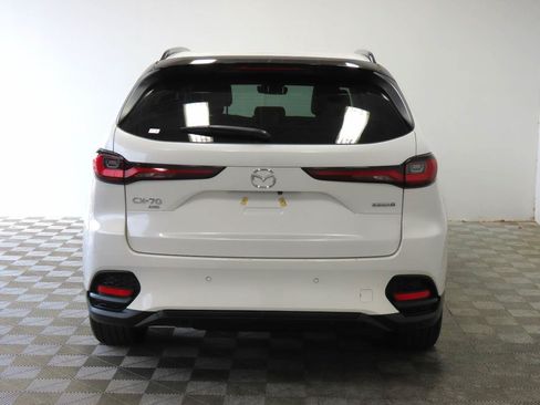 Used 2025 MAZDA CX-70 3.3 Turbo w/ Preferred Package AWD/4WD image 4