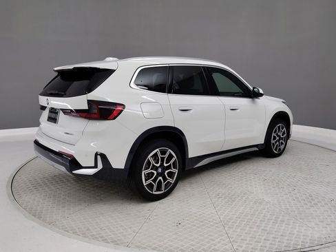 Used 2026 BMW X1 xDrive28i w/ Convenience Package AWD/4WD image 6
