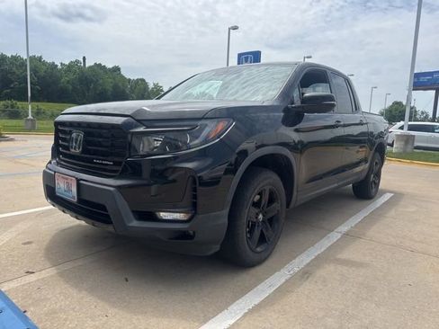 Used 2021 Honda Ridgeline Black Edition image 2