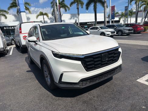 Used 2024 Honda CR-V EX-L image 3