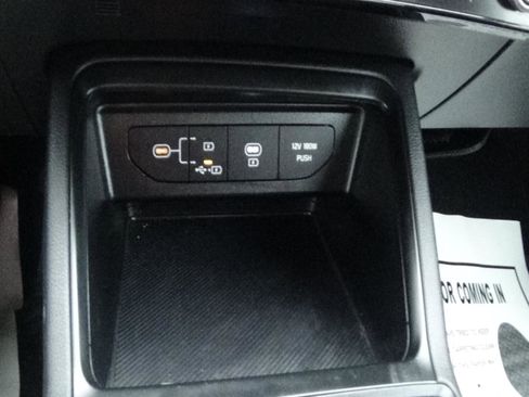 Used 2025 Kia K5 LXS FWD image 29