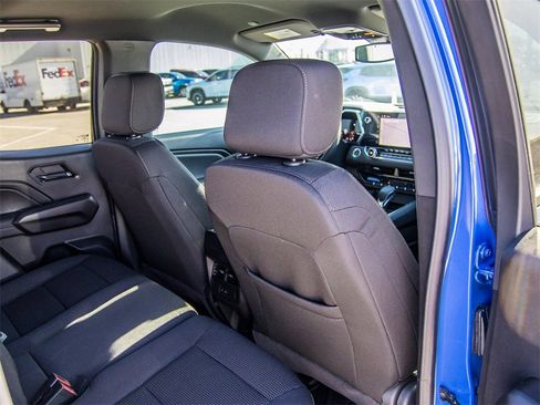 New 2026 GMC Canyon Elevation w/ Convenience Package image 19