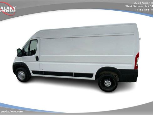 Used 2025 RAM ProMaster 3500 w/ Convenience Group FWD image 8