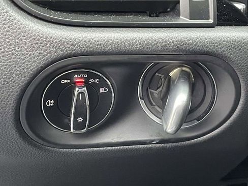 Used 2021 Porsche Macan S image 18