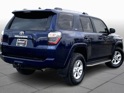 Used 2021 Toyota 4Runner SR5 image 12