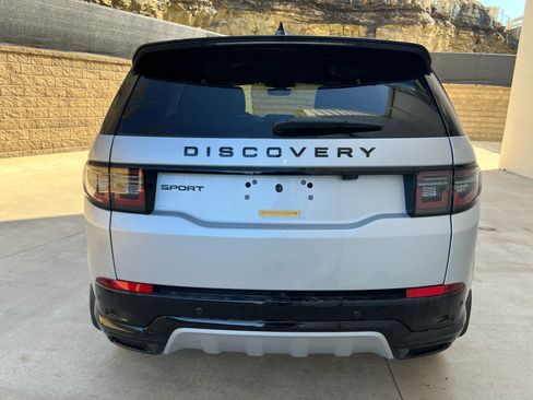 Used 2025 Land Rover Discovery Sport Dynamic SE image 6